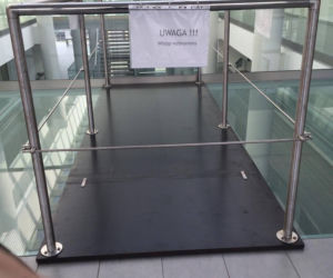 Wydział Filologiczny Uniwersytetu Łódzkiego po niespełna dwóch latach się sypie