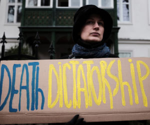 Manifestacja pod konsulatem Rosji w Gdańsku