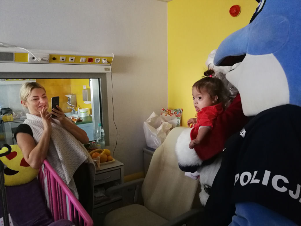 Świąteczny konwój odwiedził chore maluchy w Wojewódzkim Szpitalu Dziecięcym w Bydgoszczy!