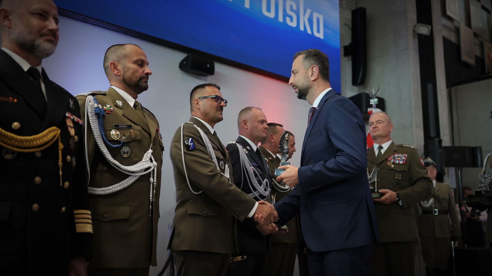10 Wrocławska Brygada Łączności otrzymała tytuł „Przodujący Oddział Wojska Polskiego”