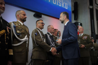 10 Wrocławska Brygada Łączności otrzymała tytuł „Przodujący Oddział Wojska Polskiego”