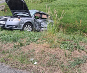 Wypadek na DK-63, zderzenie autobusu i osobówki