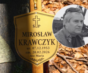 Tak teraz wygląda grób Mirosława Krawczyka! Ojciec Mikołaja i teść Anety Zając nie spoczął w Warszawie. Wzruszający napis na szarfie: Tatusiowi i Dziadkowi