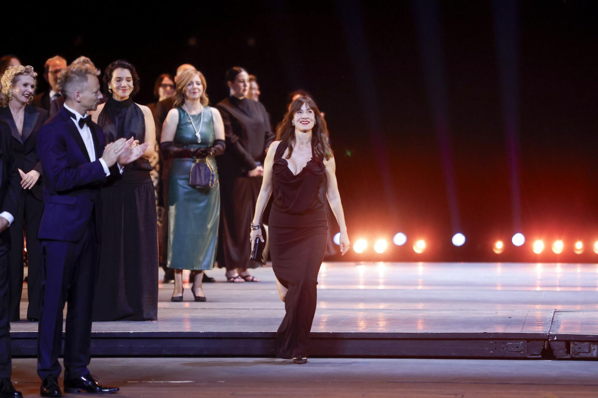 Nowacka, Cienkowska i Trzaskowski obejrzeli "Lalkę". Premiera w Teatrze Wielkim