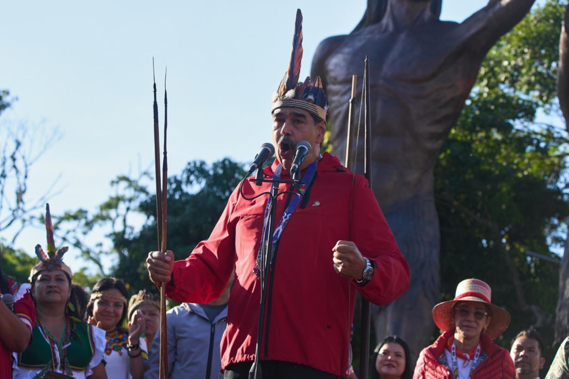 Nicolas Maduro z małżonką zostali schwytani i wywiezieni z kraju