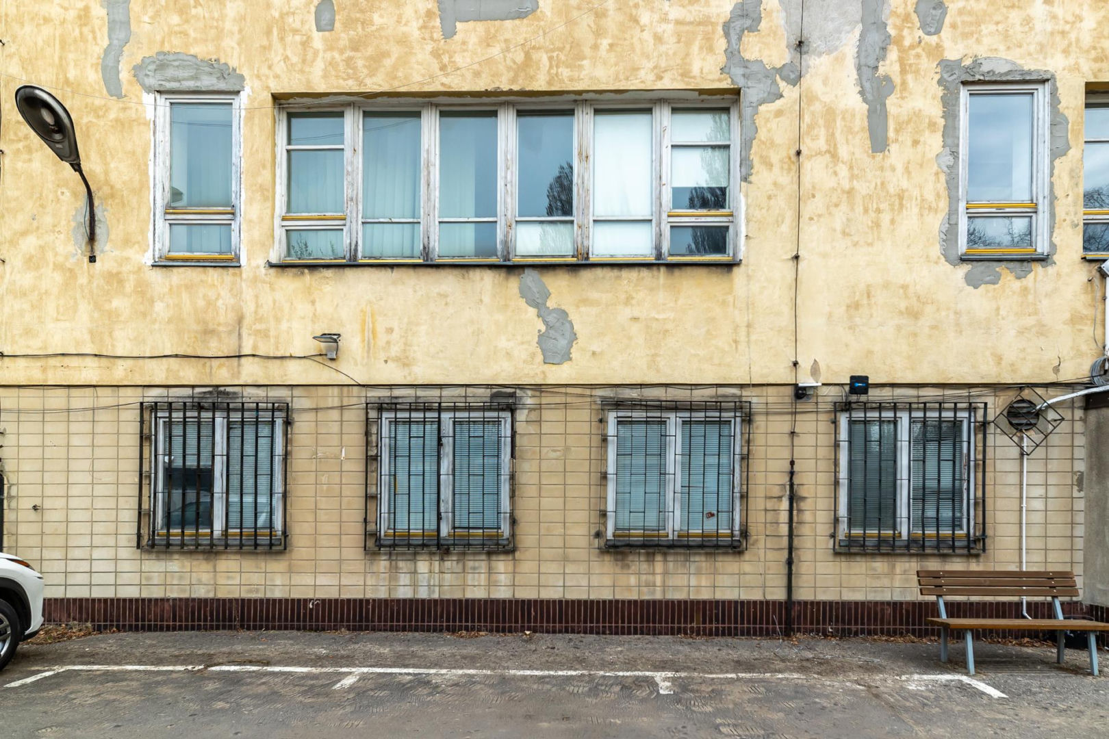 Dawna szkoła powszechna na Słomińskiego 1 w Warszawie