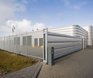Ogrodzenia przemysłowe: jakie są rodzaje i jak unikać błędów montażowych