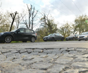 Wstyd! Takie dziurawe ulice w centrum Warszawy