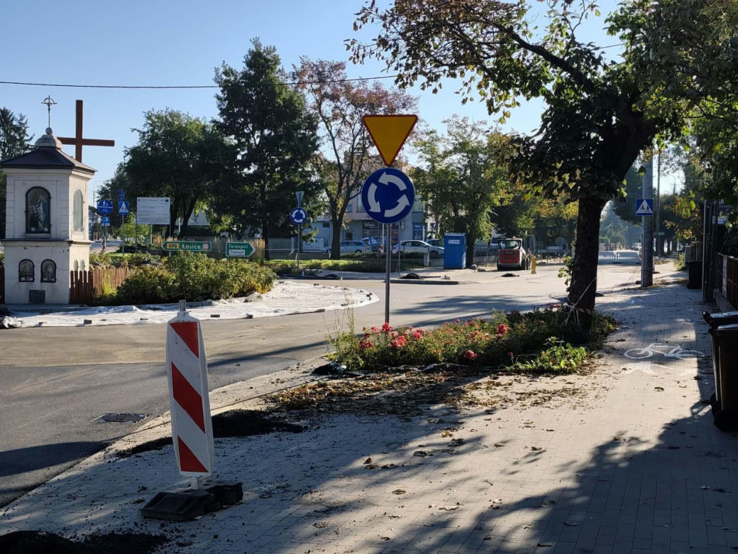Przebudowa ronda u zbiegu ulic Starowiejskiej i Janowskiej w Siedlcach