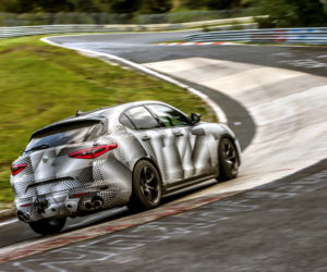 Alfa Romeo Stelvio Quadrifoglio na torze Nurburgring