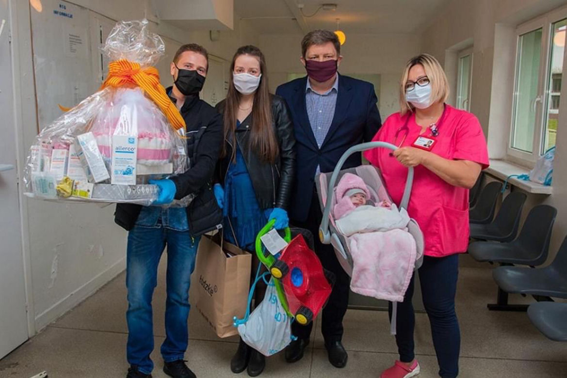 Mała Klara opuściła szpital po miesiącu