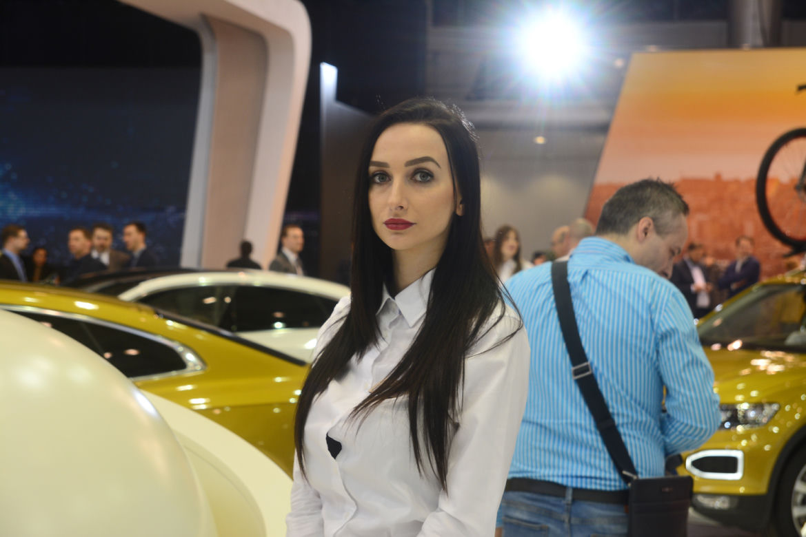 Hostessy na targach Poznań Motor Show 2018