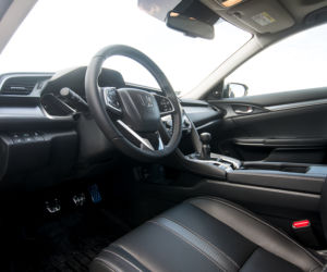 Honda Civic sedan 1.5 VTEC Turbo CVT Elegance