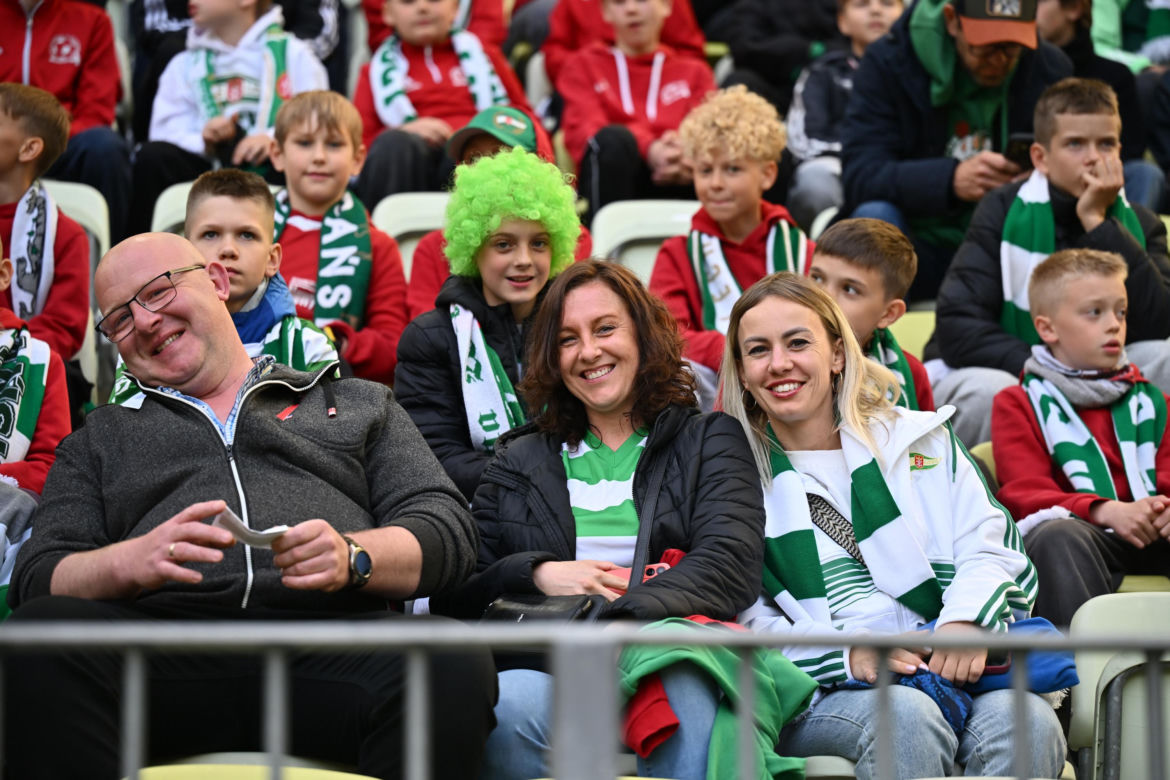 Lechia Gdańsk - Legia Warszawa: Zdjęcia kibiców z meczu 33. kolejki PKO BP Ekstraklasy