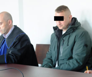 Lubelskie. Podpalił 26-latka i pastwił się nad nim kilkanaście godzin. Ofiara nie żyje