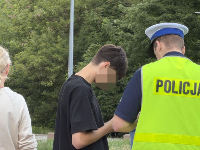 17-latek na hulajnodze elektrycznej potrącił dziecko. 3-latek trafił do szpitala