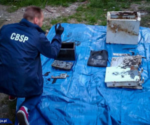 Z jeziora wyciągnęli cztery sejfy. W jednym przestępcy zostawili dużą ilość gotówki
