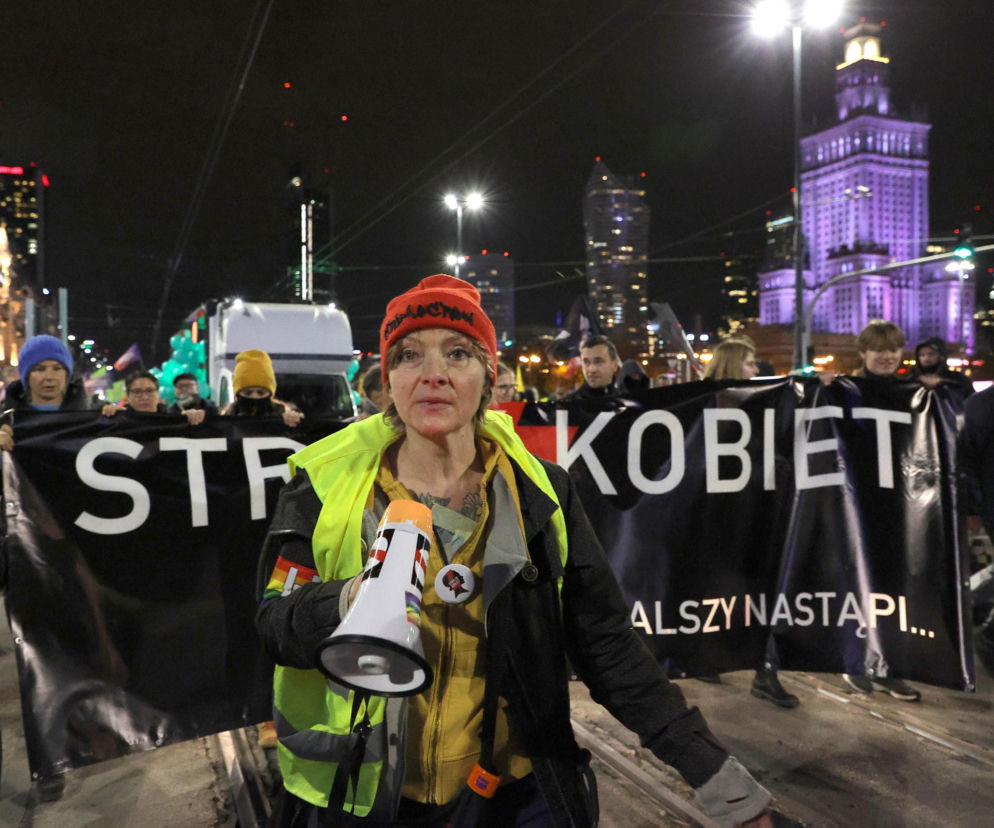 Sejm zmienił przepisy, ale aktywistki są wściekłe. Ogólnopolski Strajk Kobiet zapowiada manifestacje