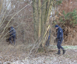 Wiktorek wpadł z mamą do stawu