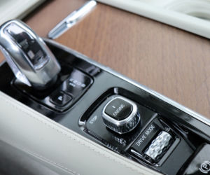 Volvo XC90 T8