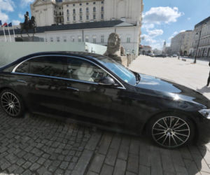 Robert Lewandowski odznaczony przez prezydenta Andrzeja Dudę
