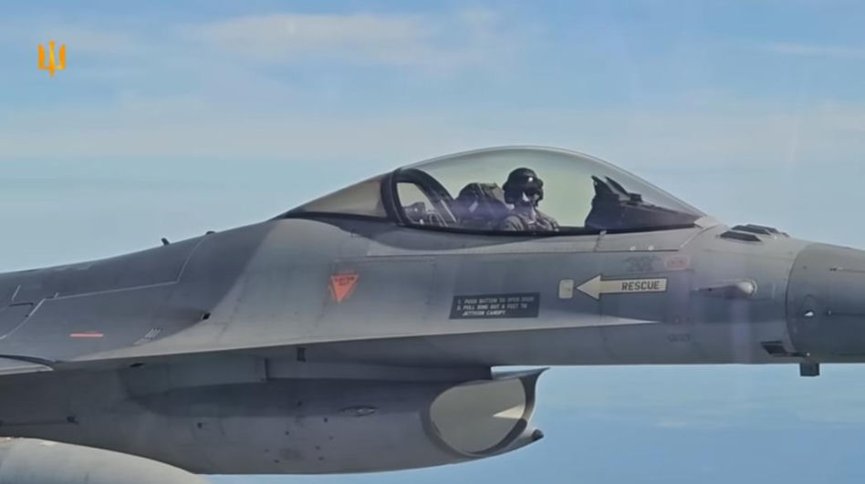 Ukraińskie F-16 na froncie. Taktyka z Zachodu nie wystarczyła, piloci stworzyli własną