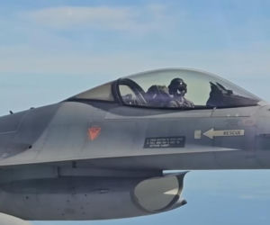 Ukraińskie F-16 na froncie. Taktyka z Zachodu nie wystarczyła, piloci stworzyli własną