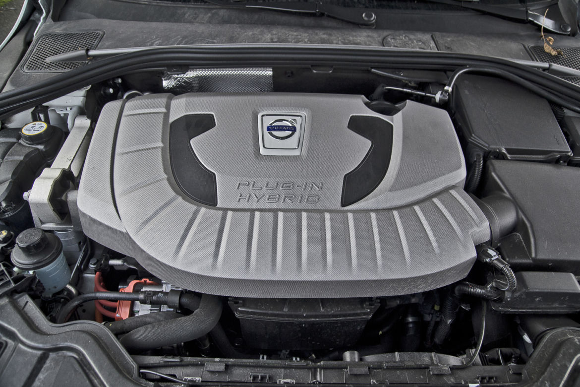 Volvo V60 Plug-in Hybrid Summum AWD
