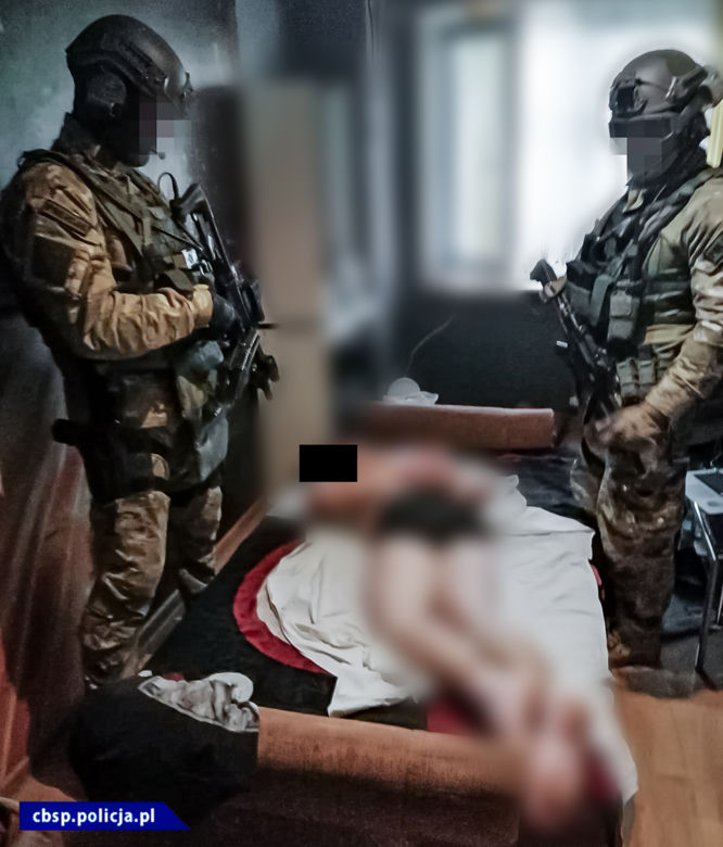 Opole: Gang pseudokibiców rozbity. Handel narkotykami na ogromną skalę [ZDJĘCIA]