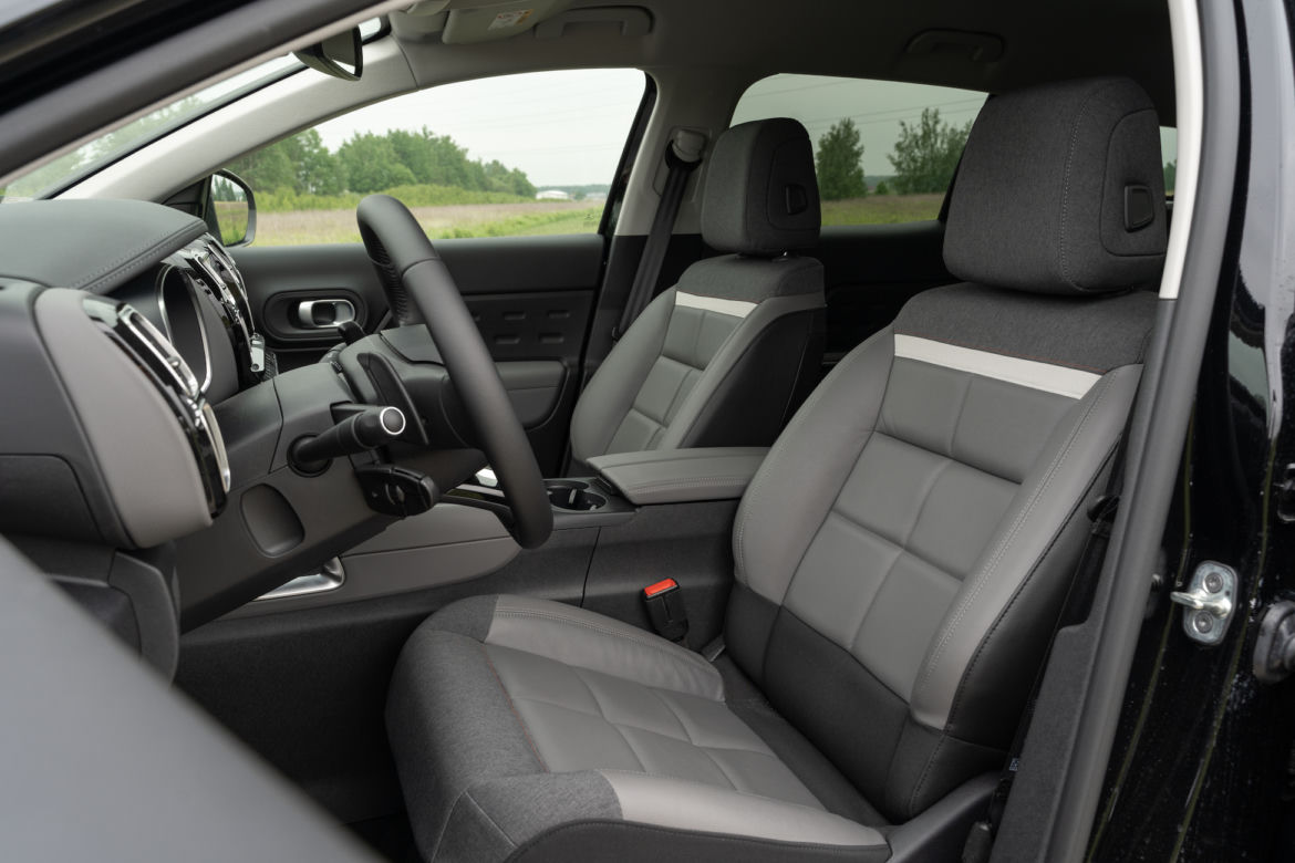 Citroen C5 Aircross 1.5 BlueHDI 130 KM EAT8 Shine