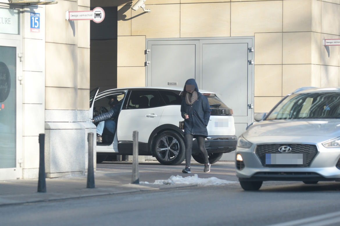 Taką furą wożą Santosa po Warszawie