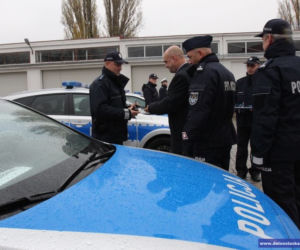 Nowe radiowozy dla policjantów garnizonu dolnośląskiego