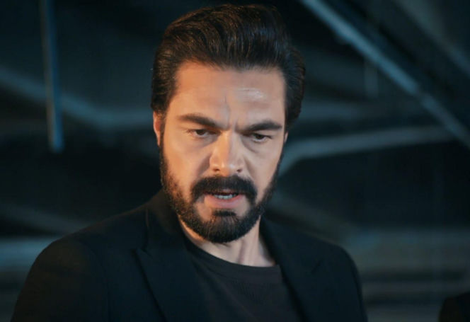 "Dziedzictwo", odcinek 847: Anonimowe żądanie okupu wprawia Berkaya w przerażenie