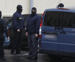 Polityczne trzęsienie ziemi w Wólce. Samorządowcy z zarzutami