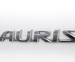 Toyota Auris Touring Sports lifting 2015