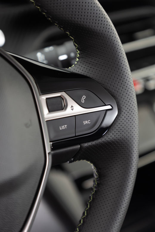 Peugeot 208 - wnętrze