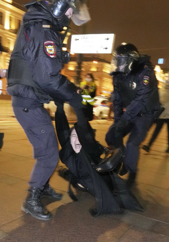Antywojenne protesty w Rosji