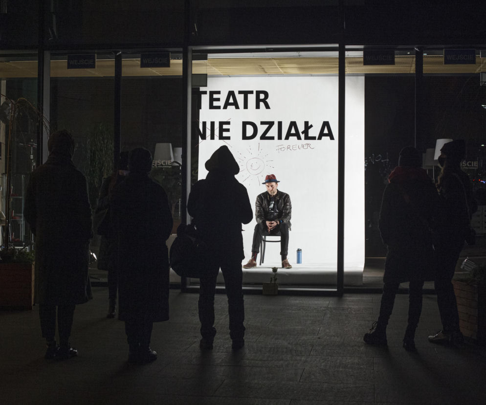 Happening aktorów Teatru Muzycznego Capitol