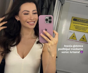 M jak miłość po wakacjach. Joanna (Dominika Sakowicz) na planie