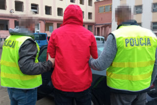 Łódź. Był poszukiwany trzema listami gończymi! Wpadł po kradzieży... alkoholu