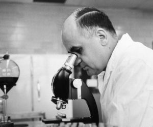 Antybiotyki i szczepionki kontra epidemie