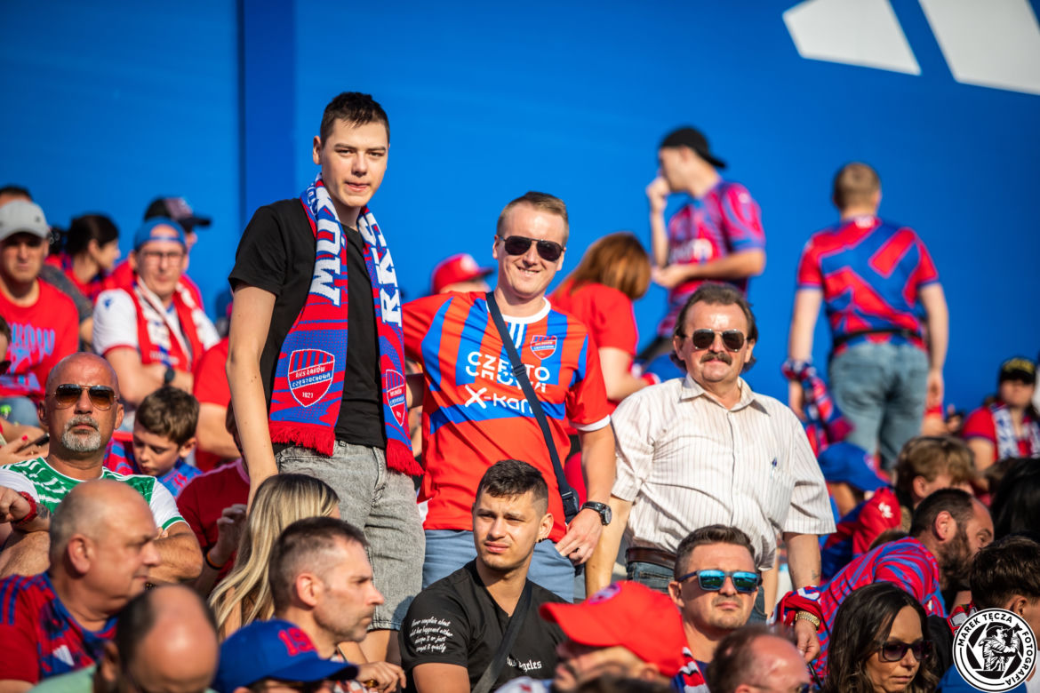 Kibice podczas meczu Raków Częstochowa - Jagiellonia Białystok 