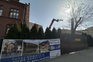 Ostrów. Zespół Szkół Specjalnych w rozbudowie. Inwestycja pochłonie 8 milionów złotych