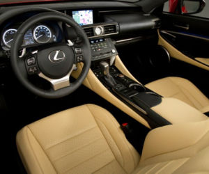 Lexus RC