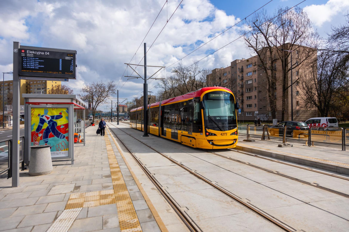 Tramwaj na Kasprzaka i Wolskiej w Warszawie