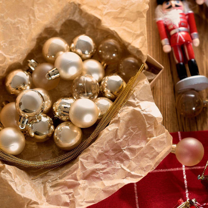 Złote bombki - Homla