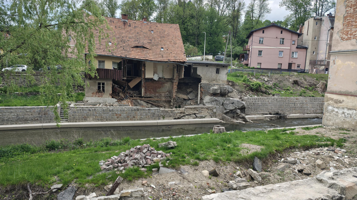Byliśmy w Kłodzku i Lądku-Zdroju. Tak wyglądają dziś miasta 7 miesięcy po powodzi