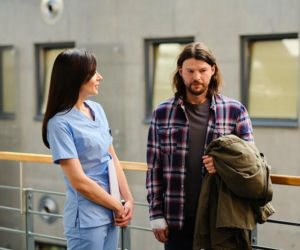 Pierwsza miłość, odcinek 4201: Kacper znajduje w karcie medycznej Pawła coś, co budzi w nim prawdziwy lęk - ZDJĘCIA