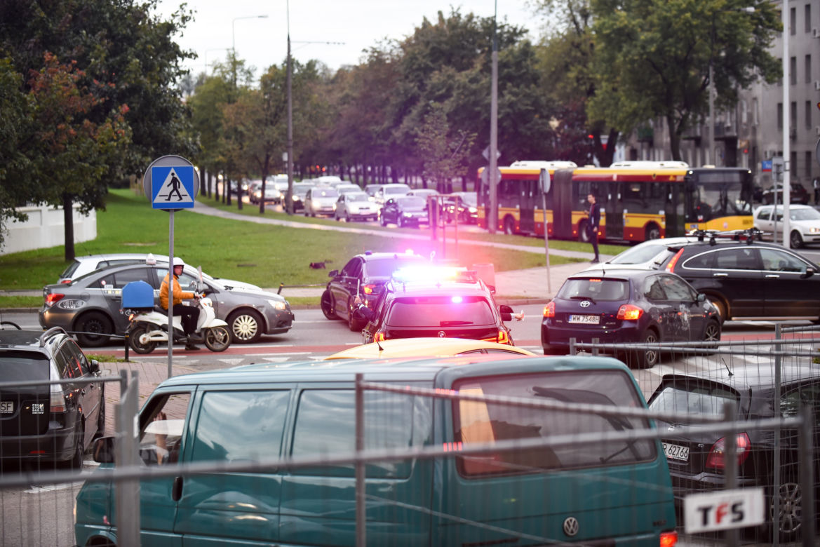 Szydło pojechała tłumaczyć się z billboardów
