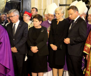UROCZYSTOŚCI POGRZEBOWE KARDYNAŁA FRANCISZKA MACHARSKIEGO